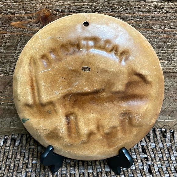 Baltimore Decorative Landmarks Souvenir Pottery 3D Plate *STAND NOT INCLUDED* - Picture 8 of 9